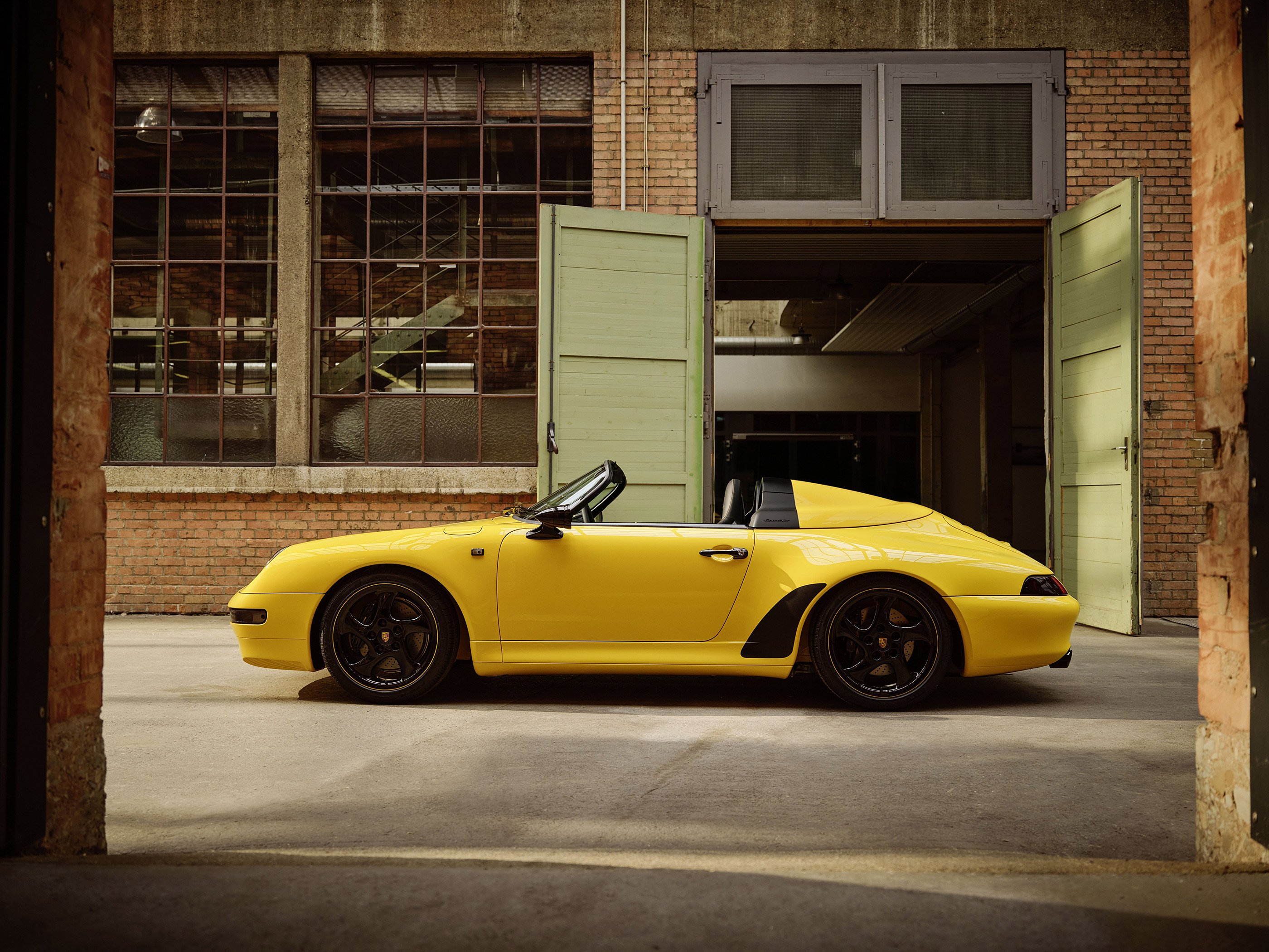  2024 Porsche 911 Speedster Sonderwunsch Wallpaper.