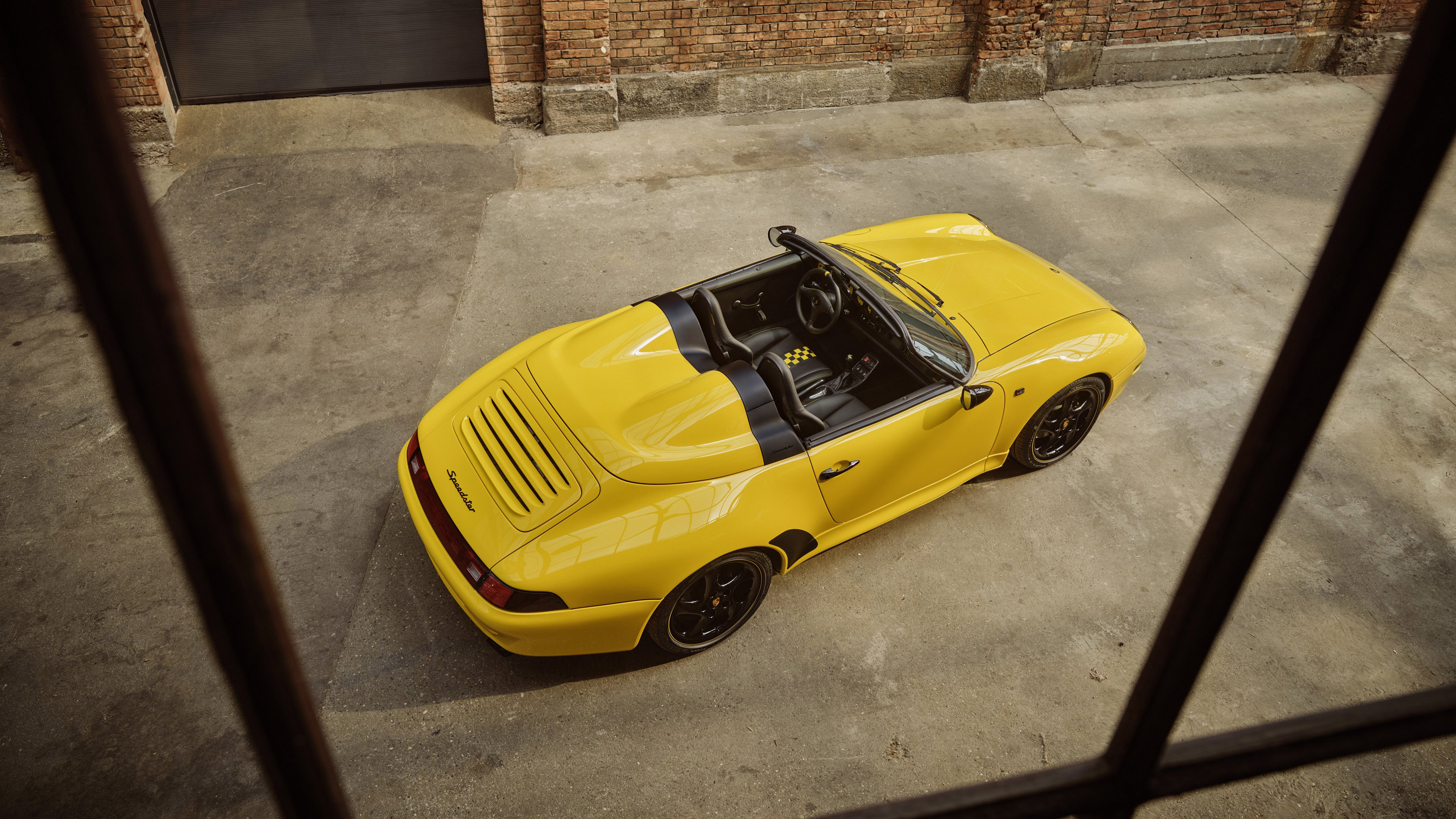  2024 Porsche 911 Speedster Sonderwunsch Wallpaper.