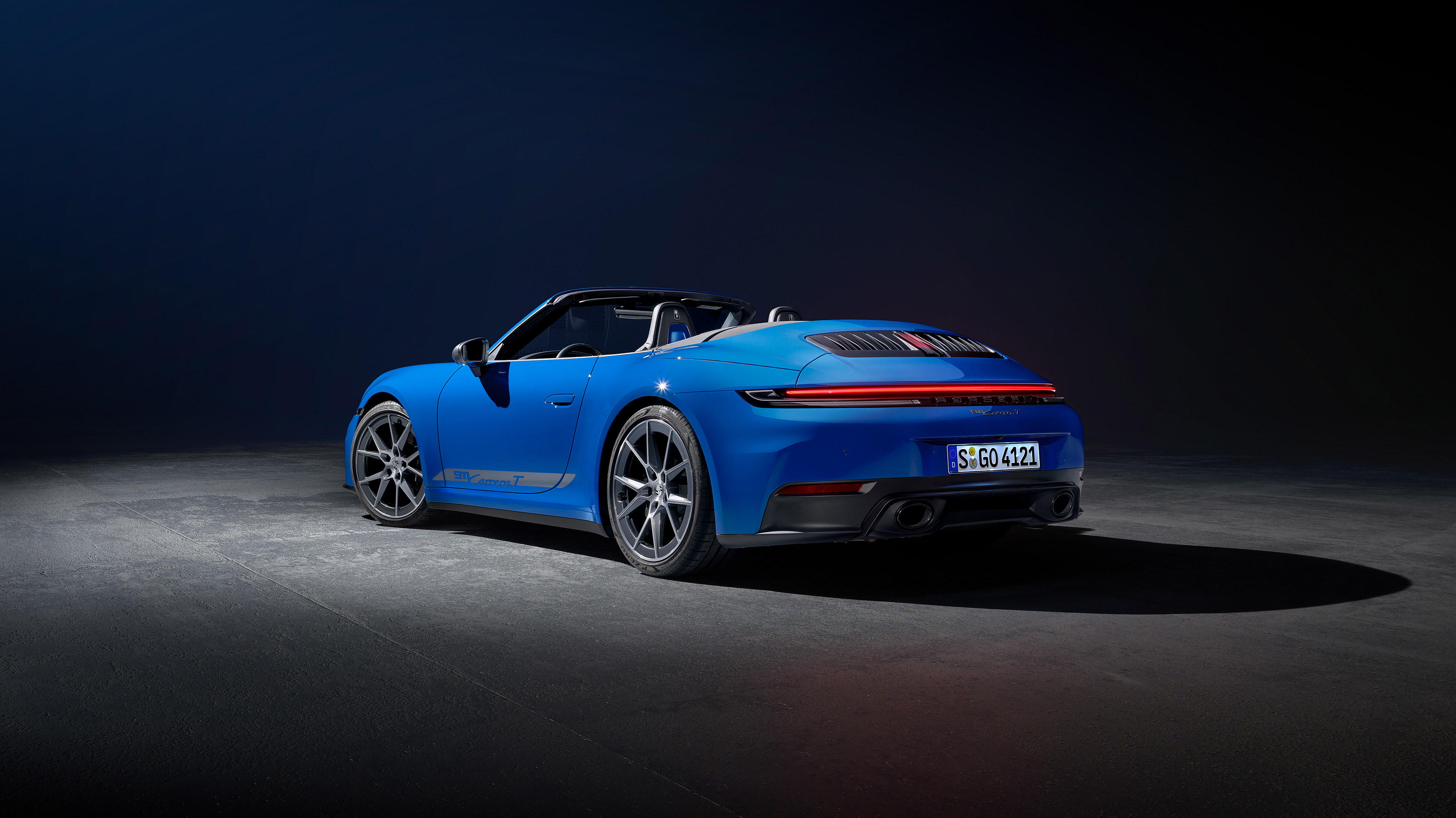  2025 Porsche 911 Carrera T Wallpaper.