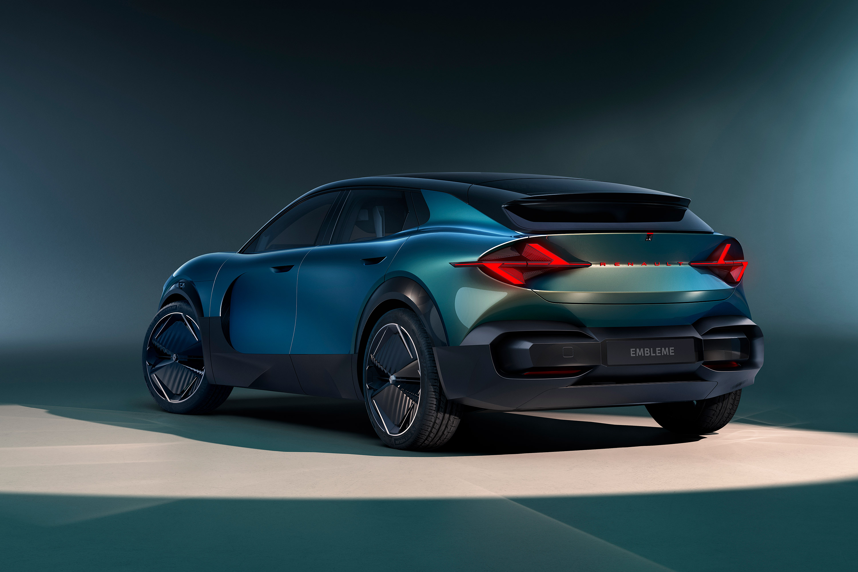  2024 Renault Embleme Concept Wallpaper.