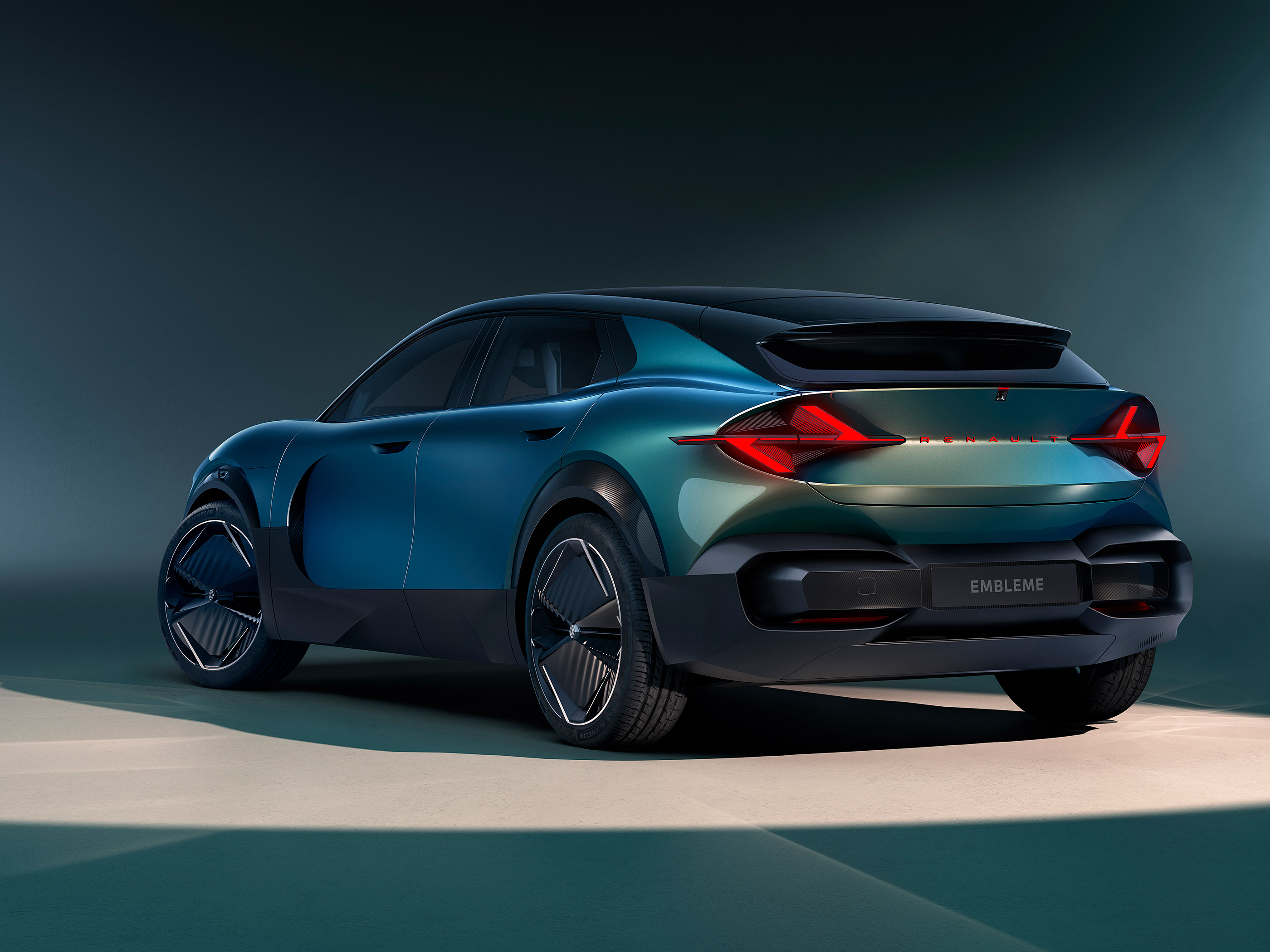  2024 Renault Embleme Concept Wallpaper.