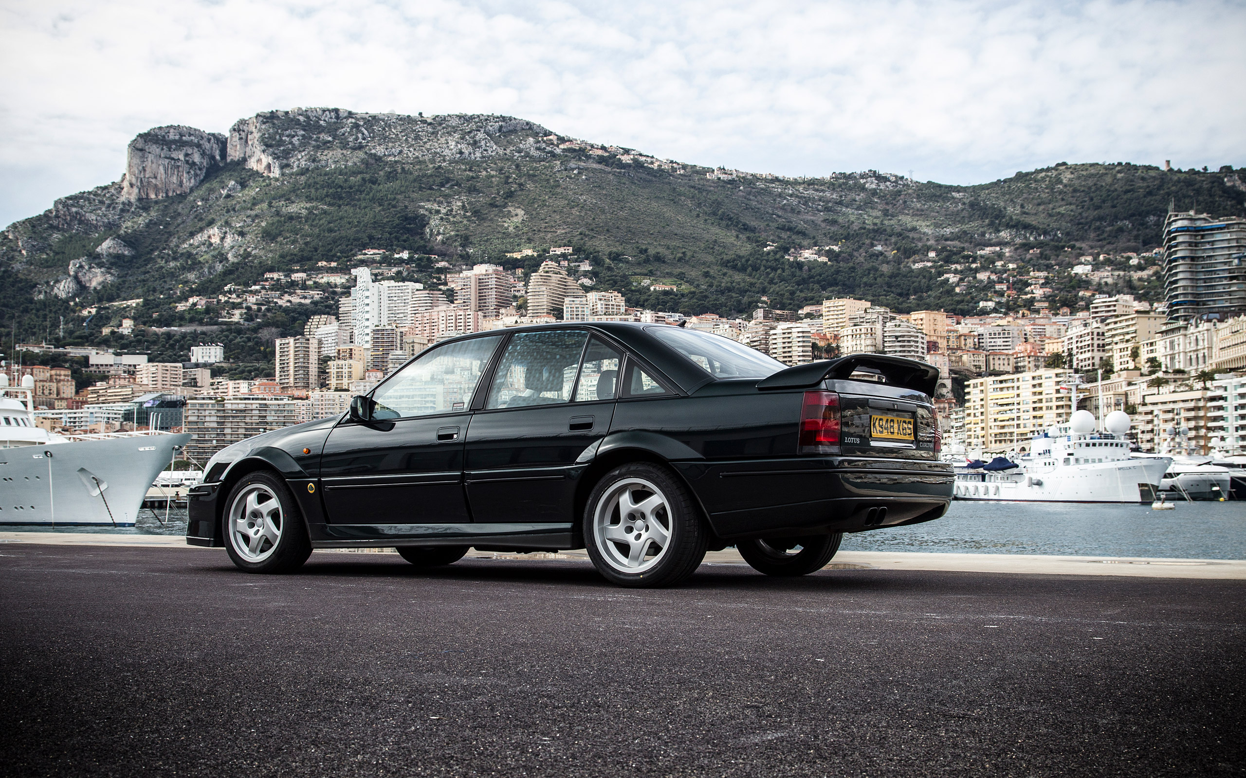  1990 Vauxhall Lotus Carlton Wallpaper.