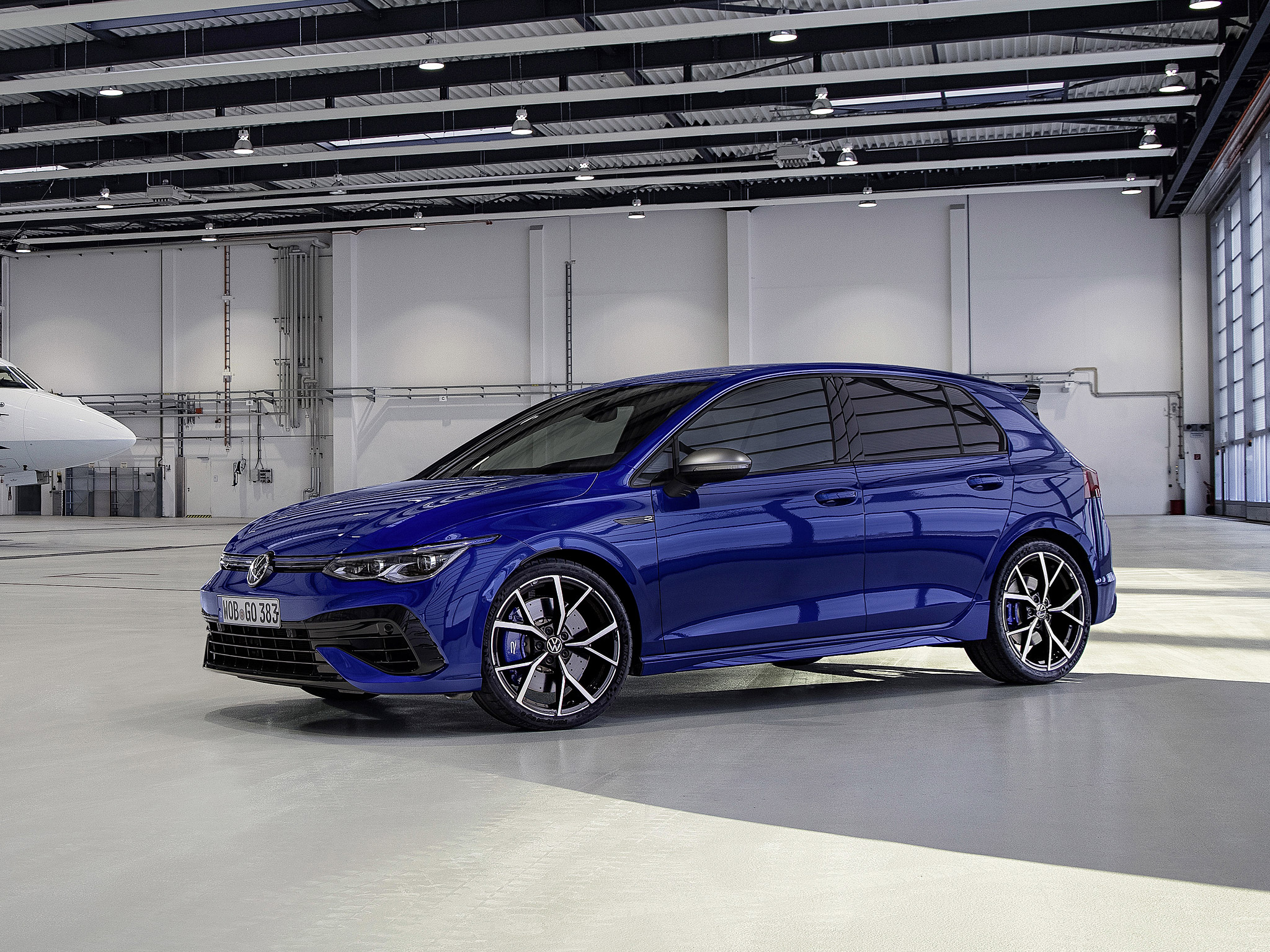  2022 Volkswagen Golf R Wallpaper.