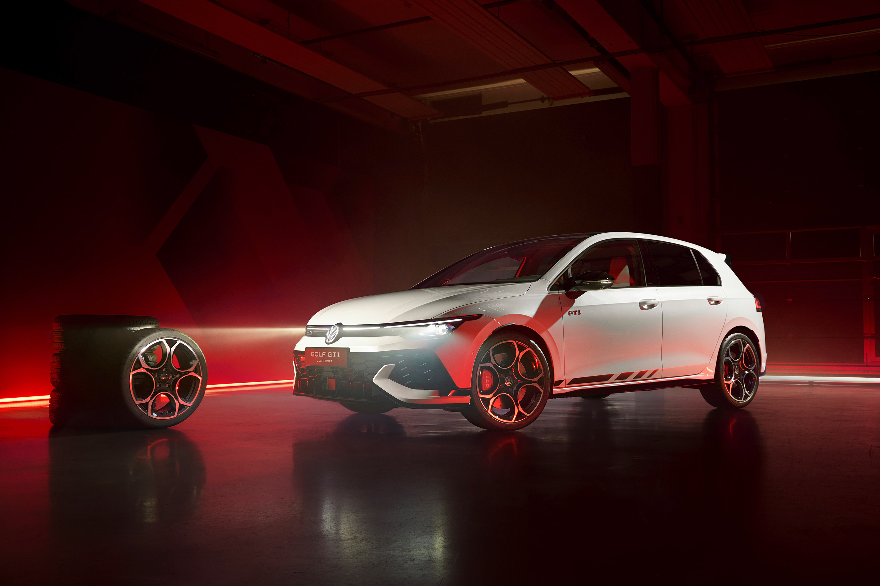  2025 Volkswagen Golf GTI Clubsport Wallpaper.