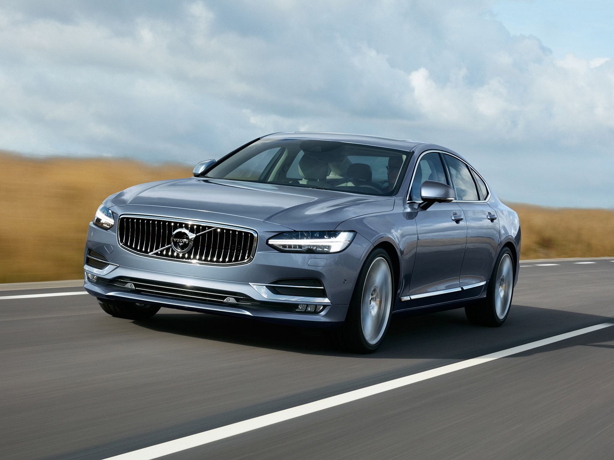  2017 Volvo S90 Wallpaper.