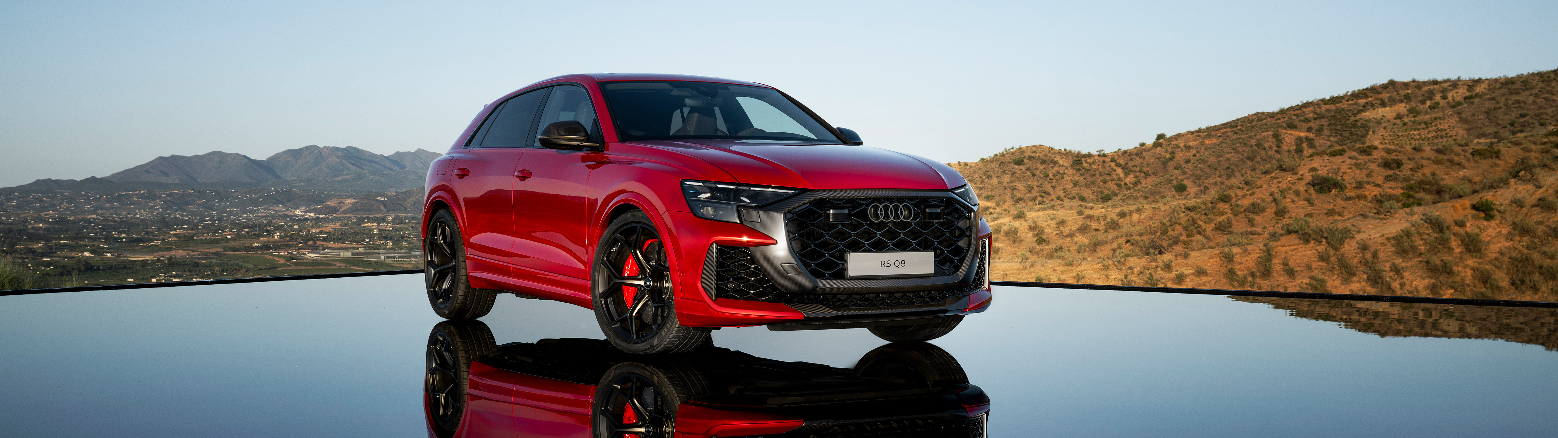  2025 Audi RS Q8 Performance Wallpaper.