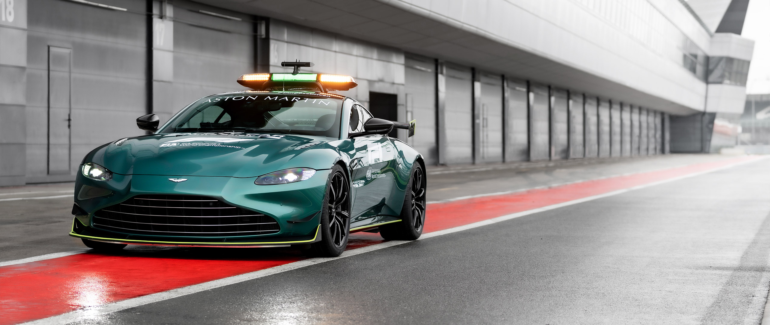  2021 Aston Martin Vantage F1 Safety Care Wallpaper.