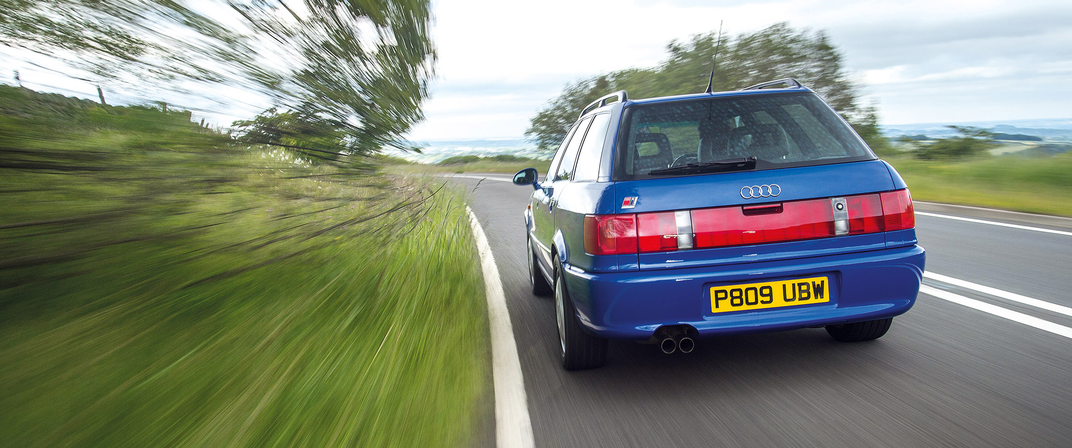  1995 Audi RS2 Wallpaper.