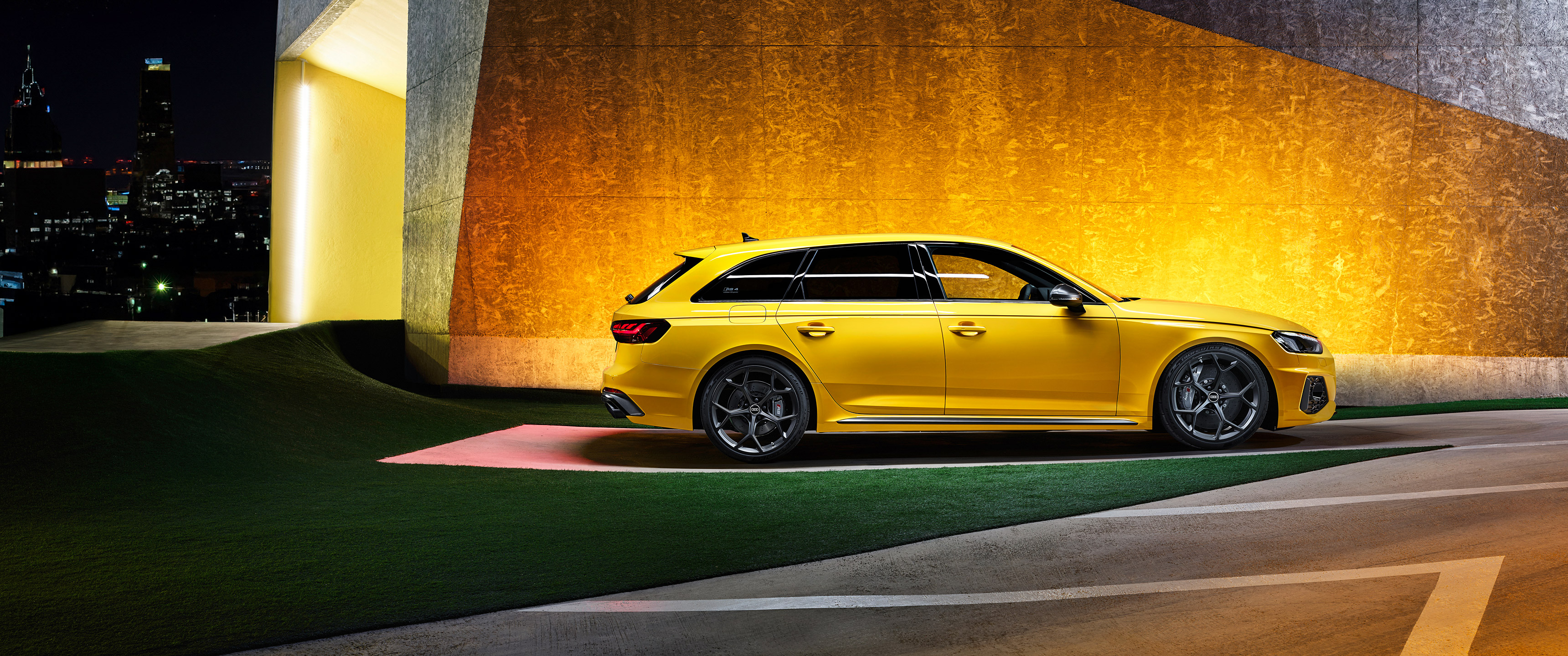  2024 Audi RS4 Avant 25 Years Edition Wallpaper.