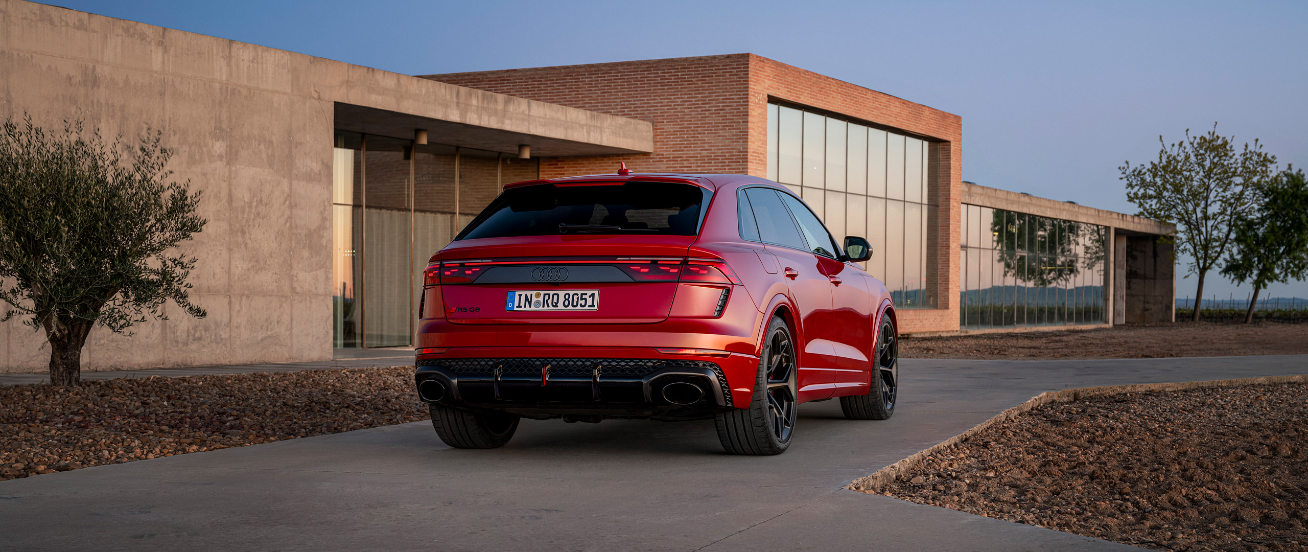  2025 Audi RS Q8 Performance Wallpaper.