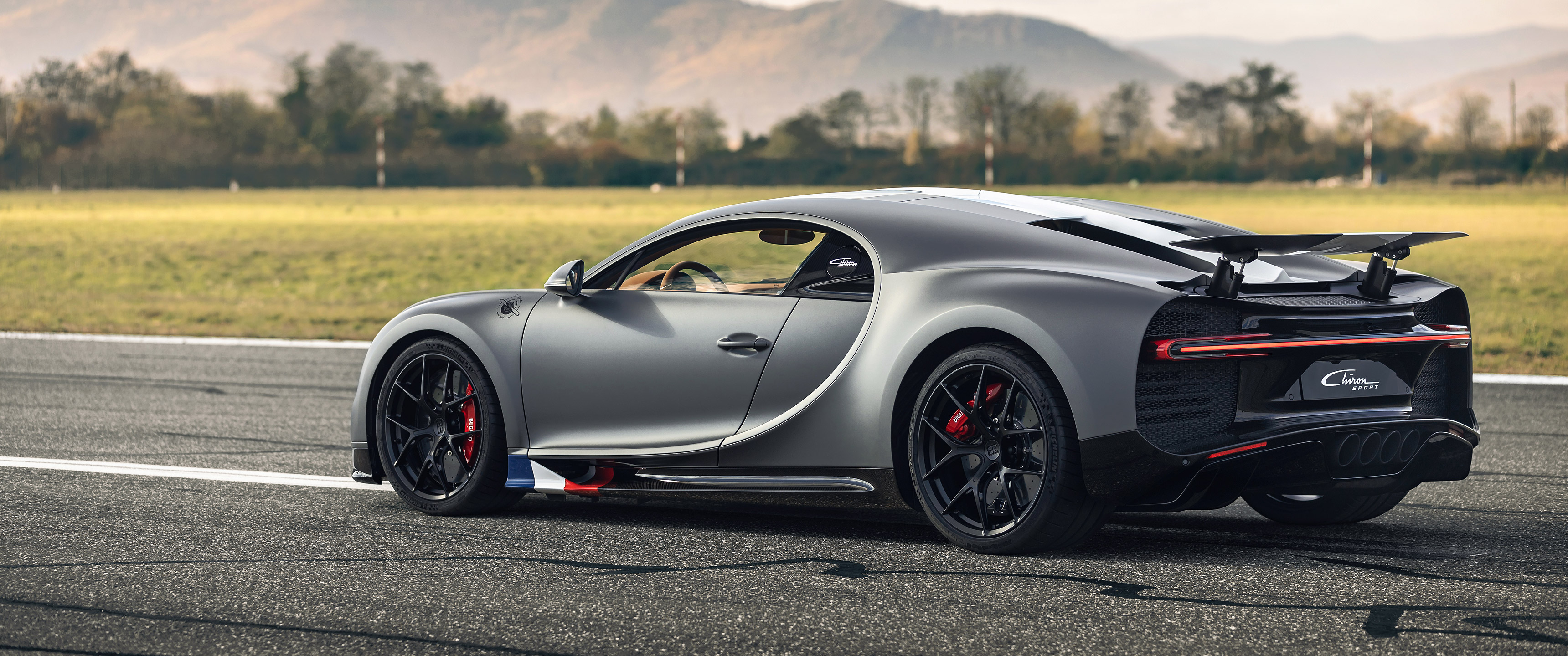 Download 2021 Bugatti Chiron Sport Les Legendes du Ciel ...