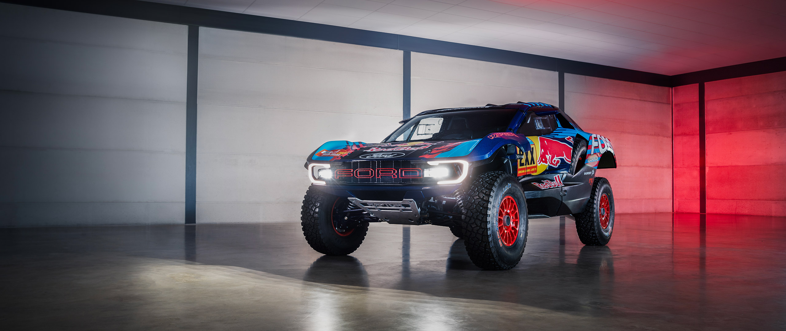  2025 Ford Raptor T1 Dakar Rally Wallpaper.