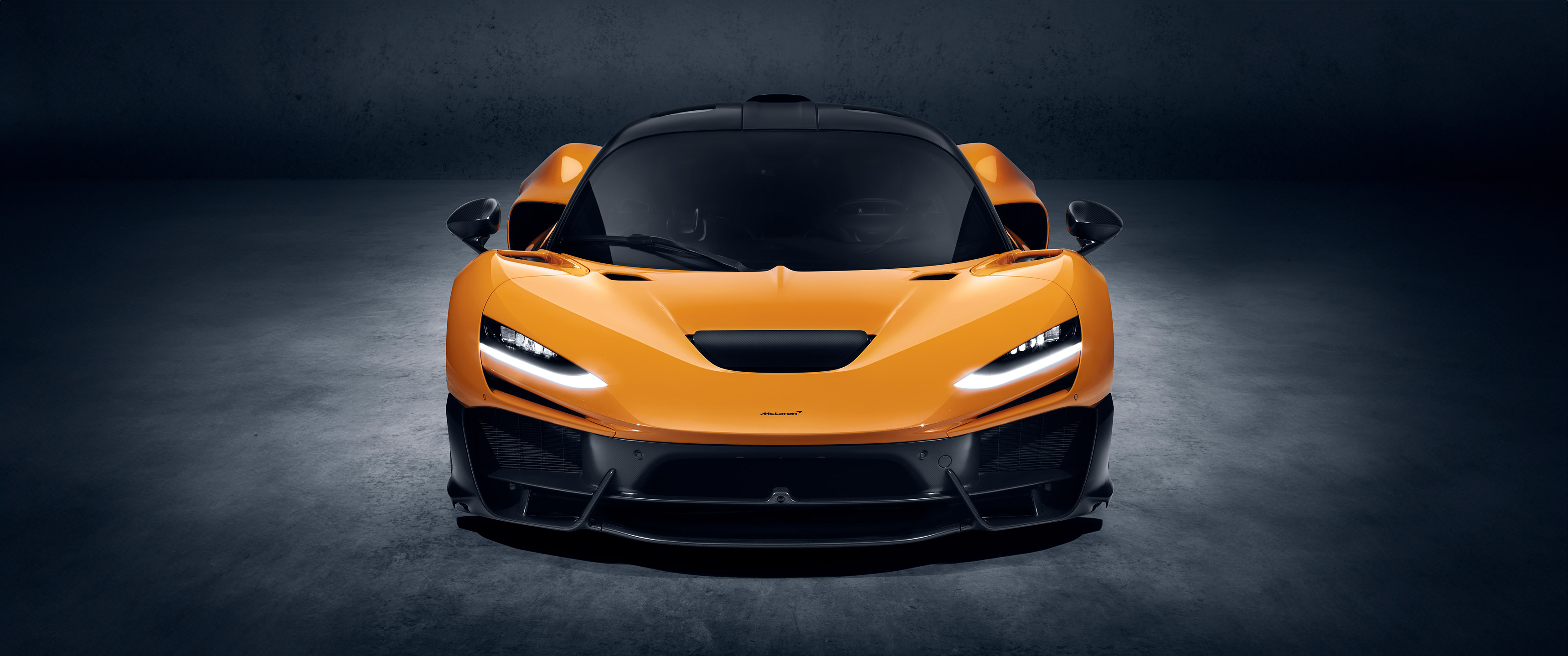  2025 McLaren W1 Wallpaper.