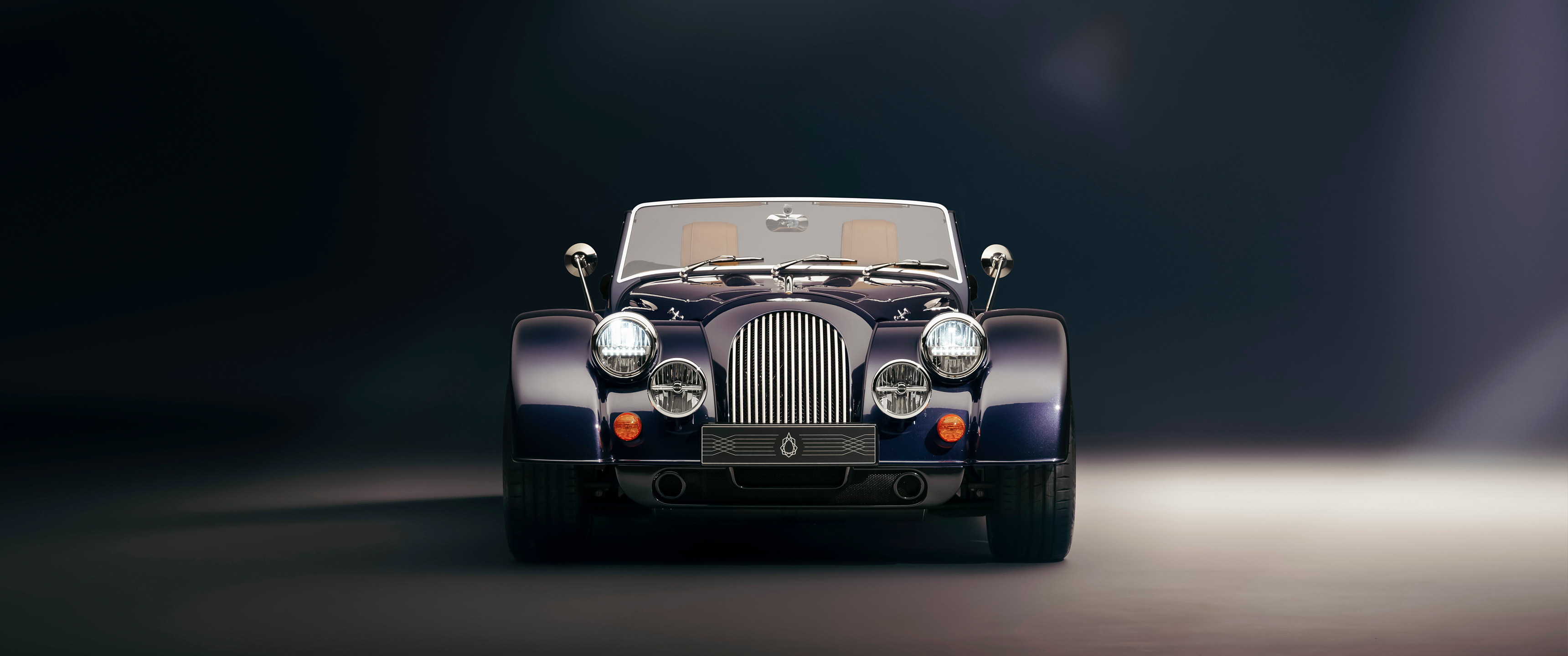  2025 Morgan Plus Six Pinnacle Wallpaper.