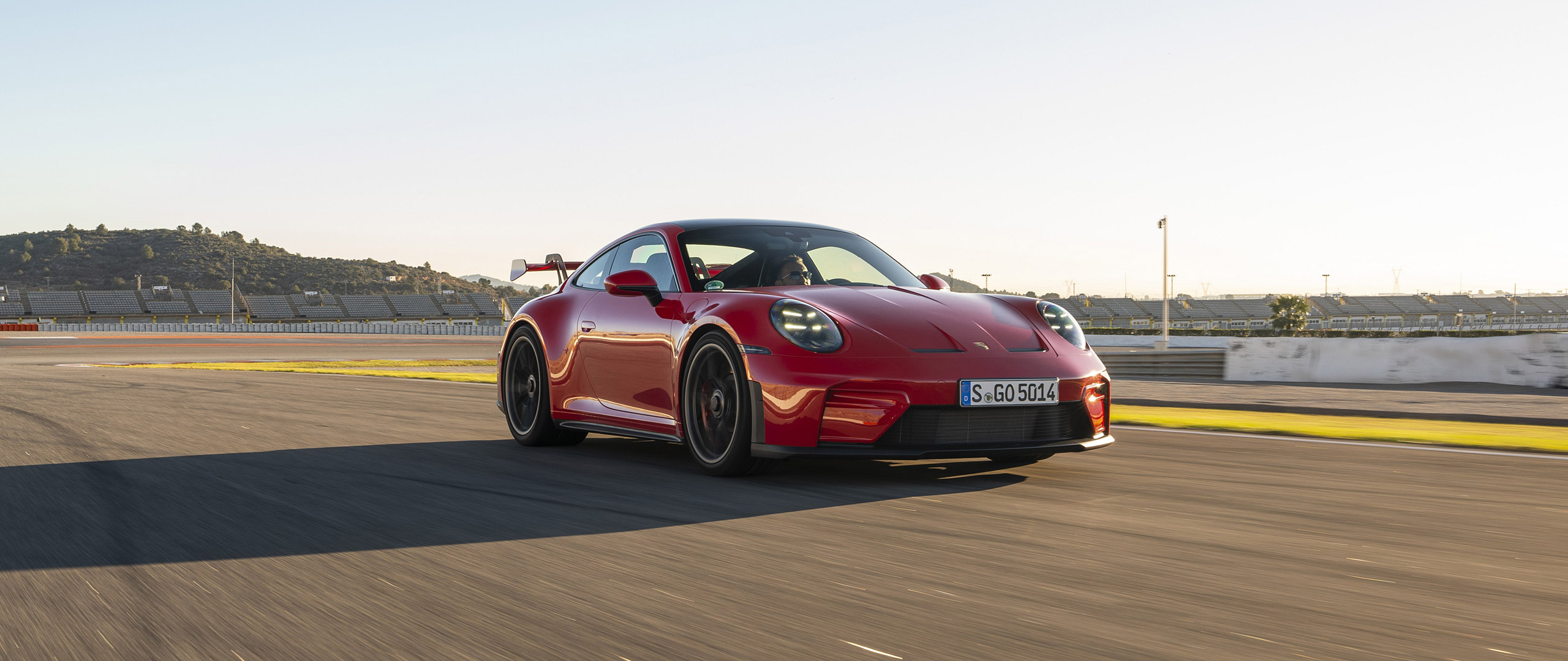  2025 Porsche 911 GT3 Wallpaper.