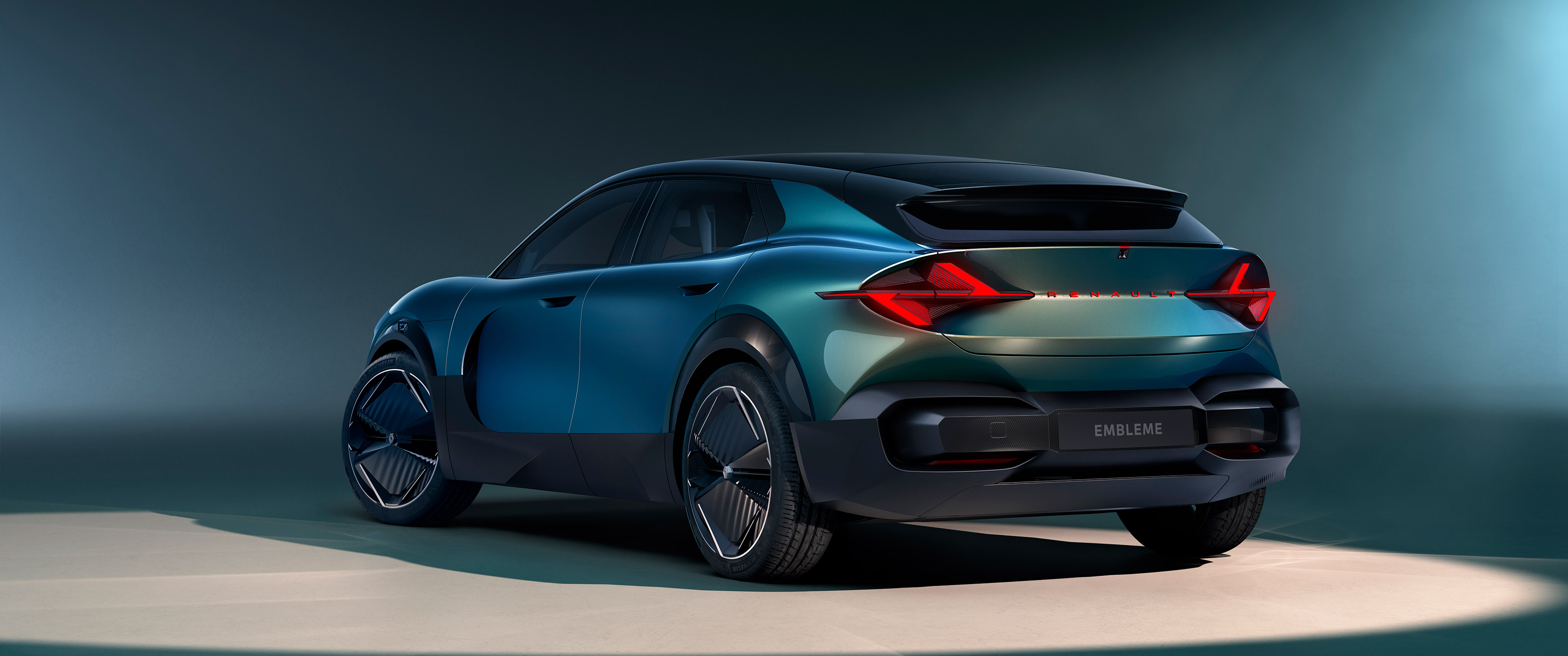  2024 Renault Embleme Concept Wallpaper.